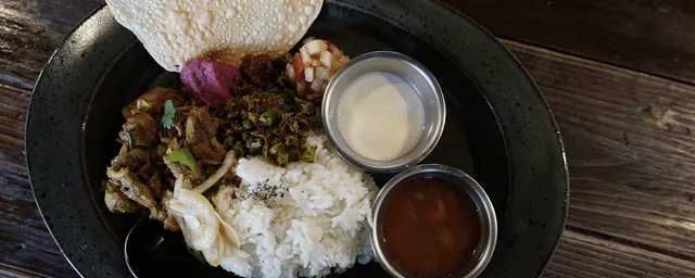 居心地よくカレーが美味しい古民家カフェ  MIDLE.（ミドル.）