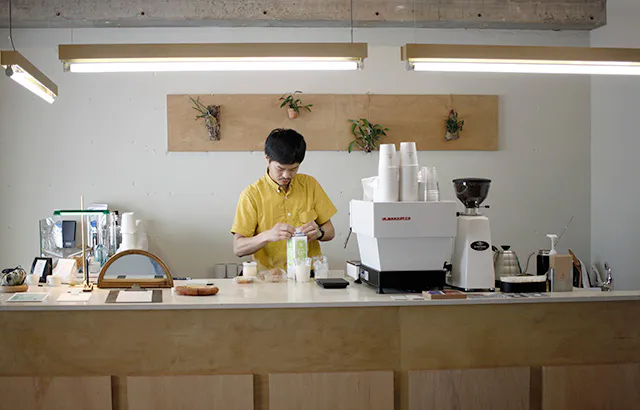 2017年4月にオープンした、Coffee & Cake Stand LULUへ行って来ました。