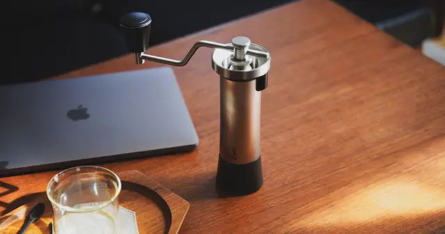 KINU コーヒーグラインダー M47 Classic、 レビューと比較。