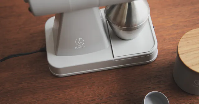 カリタのコーヒーグラインダー【NEXTG】 に 北海道限定グレーが登場してる！すごくおしゃれ。