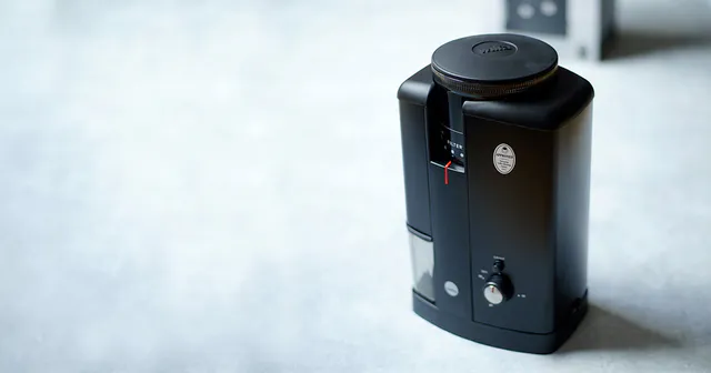コーヒーショップがこぞって薦める wilfa SVART Aroma コーヒーグラインダー、レビュー