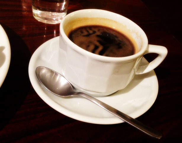 cafe & books biblioteque（カフェ&ブックス ビブリオテーク）