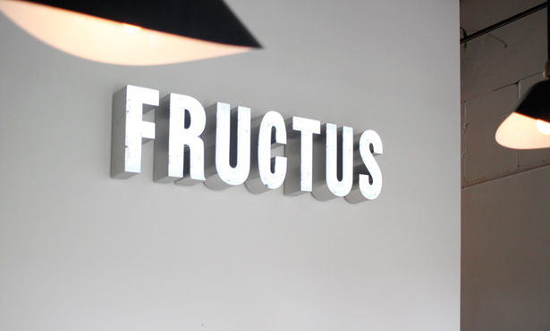 FRUCTUS（フラクタス）