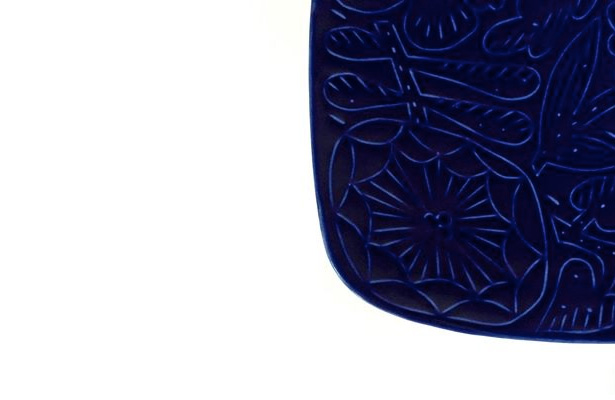 イイホシユミコ×鹿児島睦の「Floro」 B・B・B POTTERS オリジナルカラー『コーンフラワーブルー』