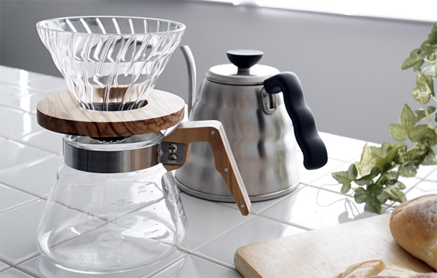 ハリオ、V60透過ドリッパー オリーブウッド
