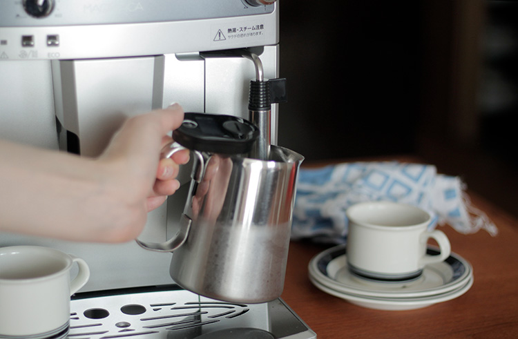 DeLonghi（デロンギ）全自動コーヒーマシンでできる、 自分だけの自分好みのコーヒー。 – CAFICT