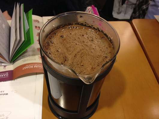 スターバックスコーヒーの期間限定コーヒーセミナー「フードペアリング Coffee Meets Chocolate編」フレンチプレス