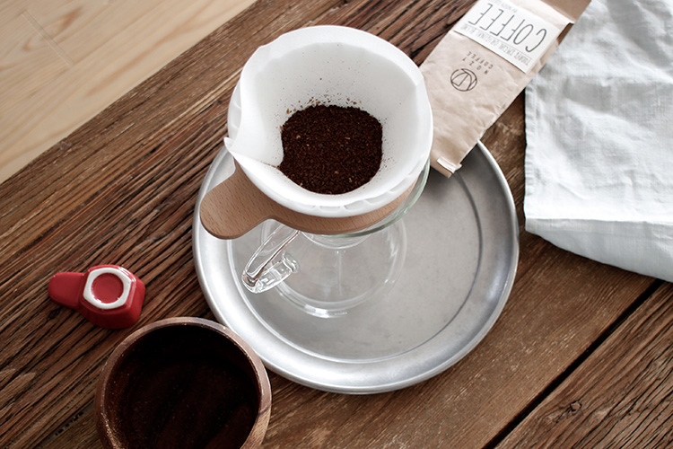 iwaki(イワキ)『SNOW TOP』シリーズのコーヒーカラフェ & ドリッパーセット